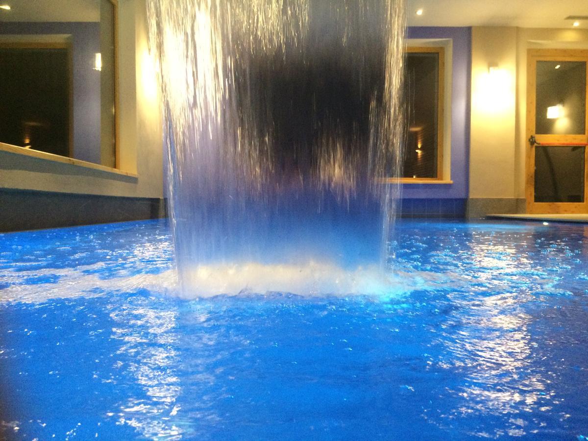 Sport Hotel Prodongo Brallo Di Pregola Esterno foto