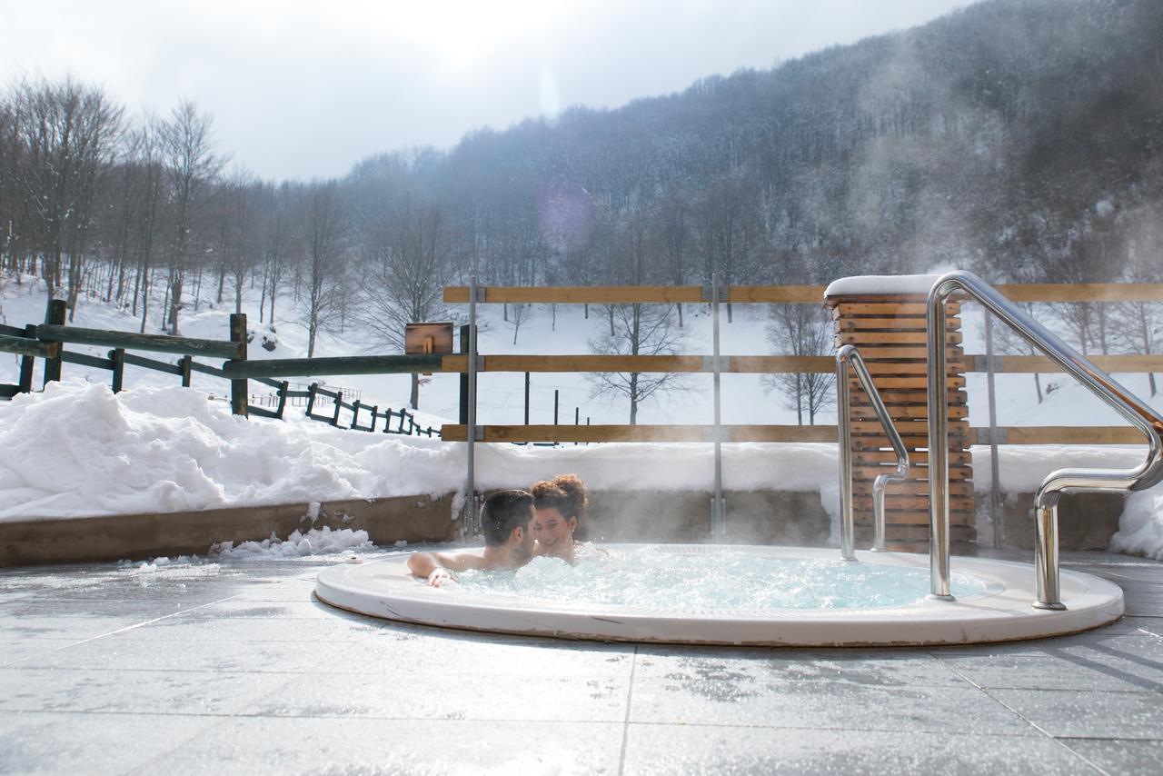 Sport Hotel Prodongo Brallo Di Pregola Esterno foto